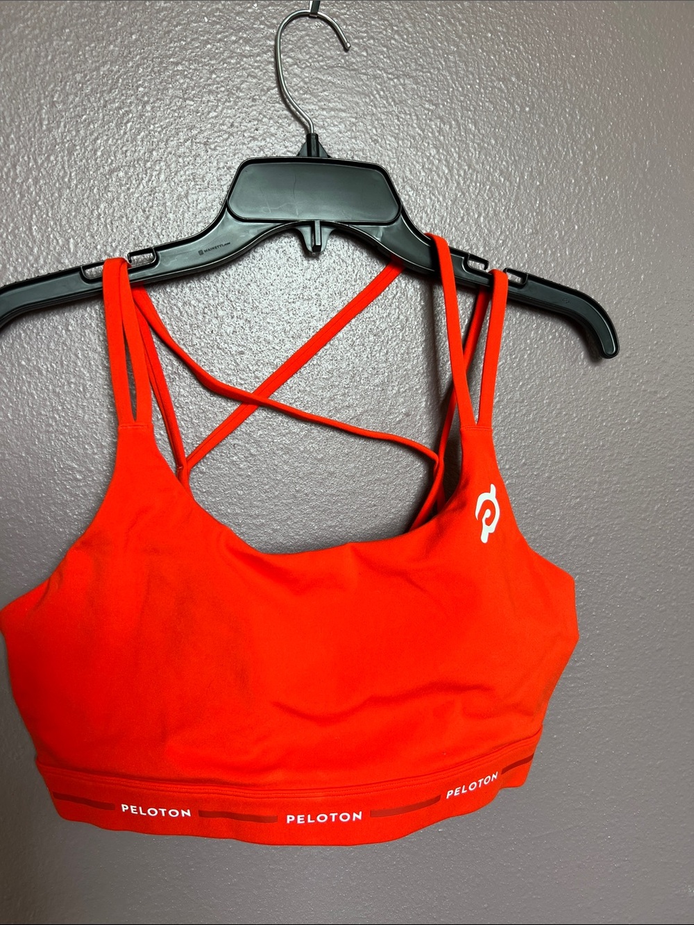 Peloton Red Cross-Back Strappy Sports Bra